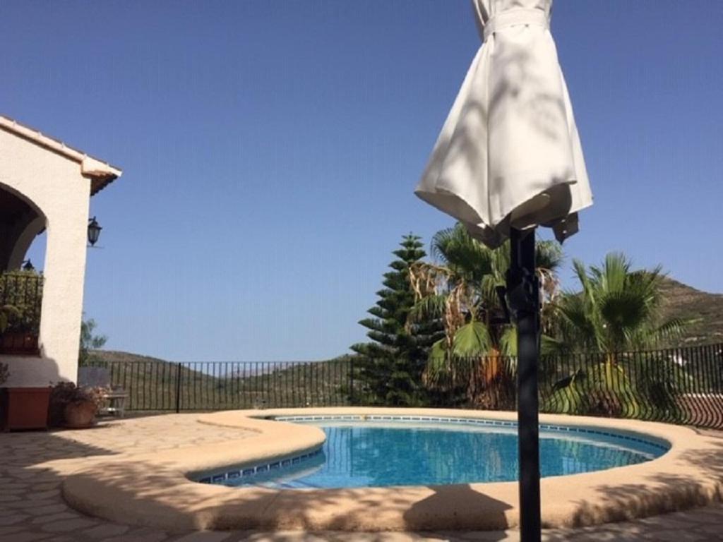 One Bed Apartment Overlooking Jalon Valley, Costa Blanca อัลคาลาลี ภายนอก รูปภาพ