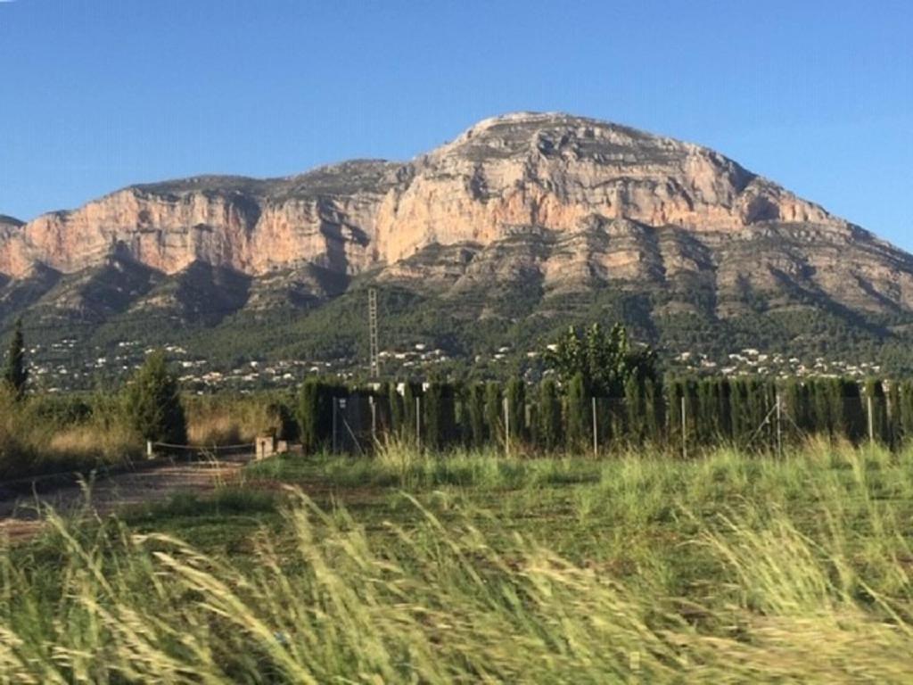 One Bed Apartment Overlooking Jalon Valley, Costa Blanca อัลคาลาลี ภายนอก รูปภาพ