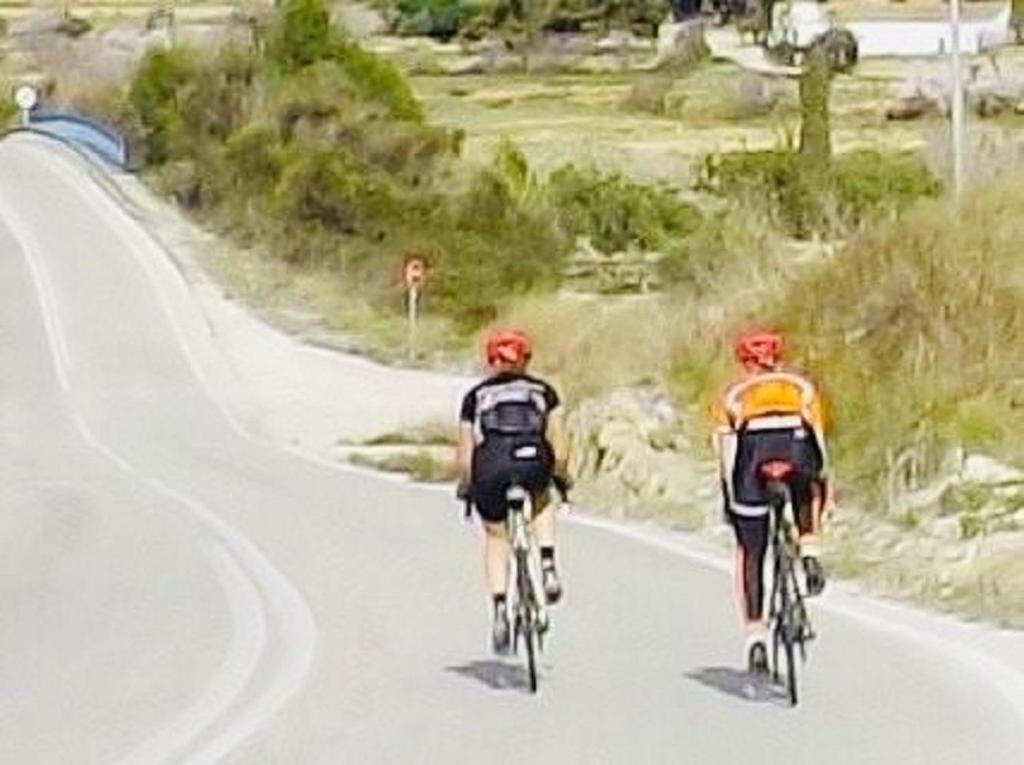 One Bed Apartment Overlooking Jalon Valley, Costa Blanca อัลคาลาลี ภายนอก รูปภาพ